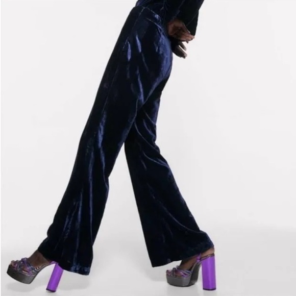 Zara Blue Velvet Flared Leg Pants - Picture 2 of 7